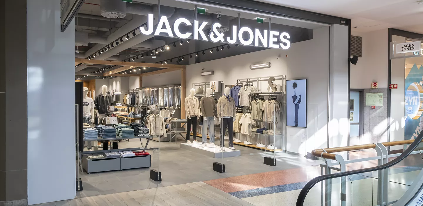 construção de loja merrell no norte shopping